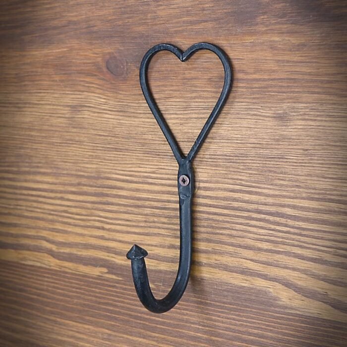 Suspension hook HEART